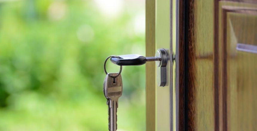 close-up-door-focus-101808
